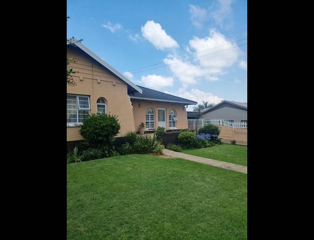 4 BEDROOM PROPERTY TO RENT IN HOMESTEAD